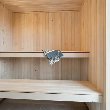 بيت للعطل Lovely In Hvide Sande With Sauna *